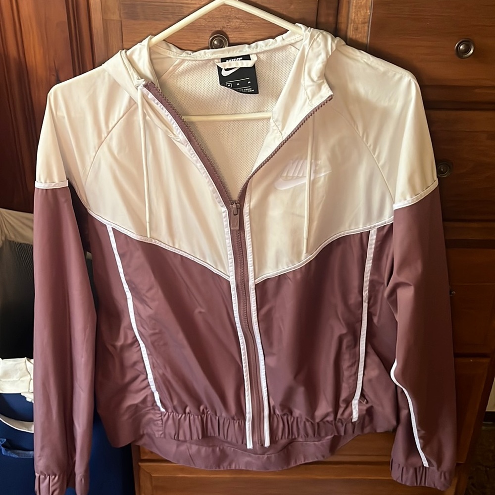 Nike windbreaker